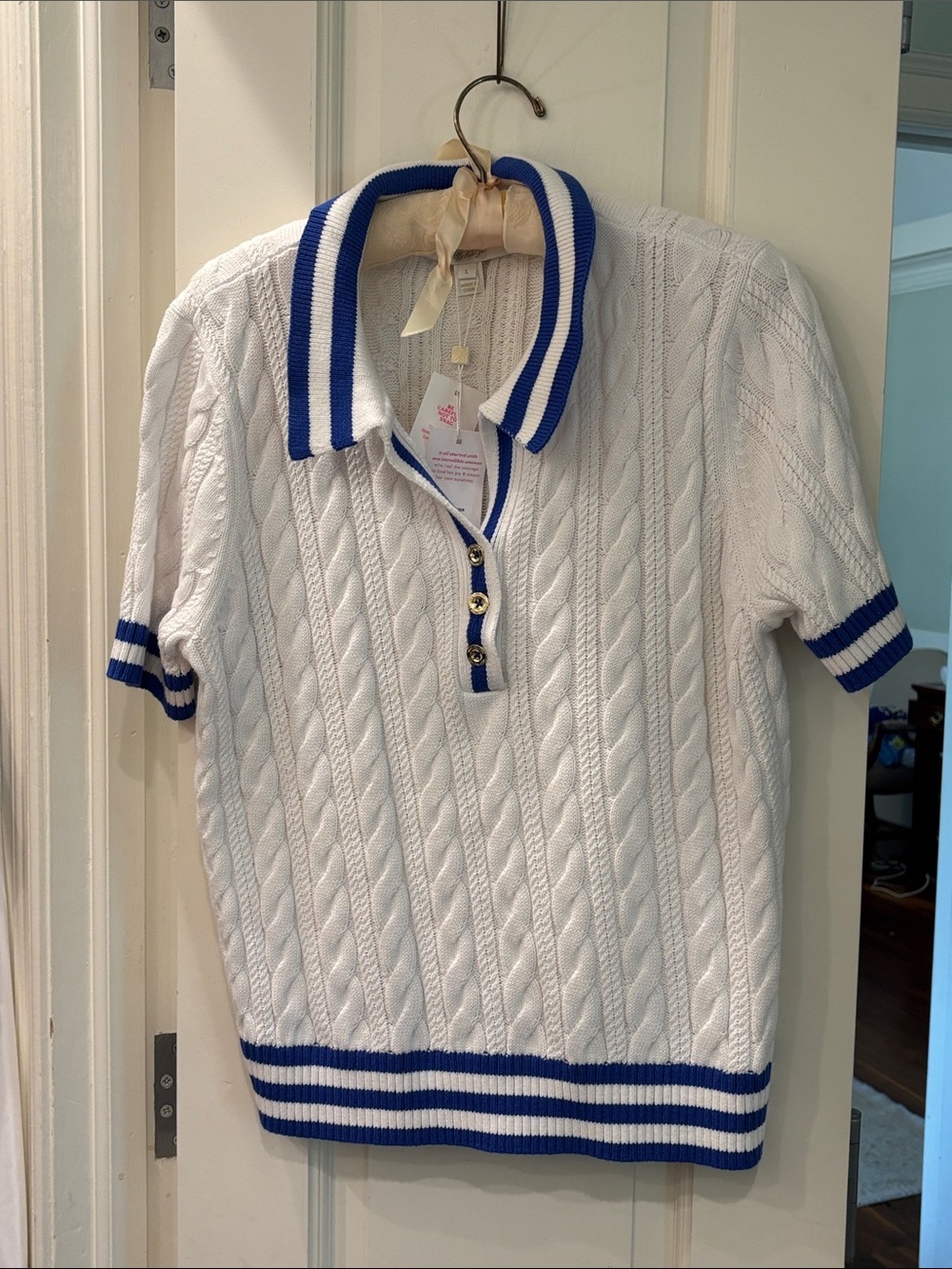 Lilly Pulitzer White Cable Knit V‑Neck Polo Sweater with Blue Trim